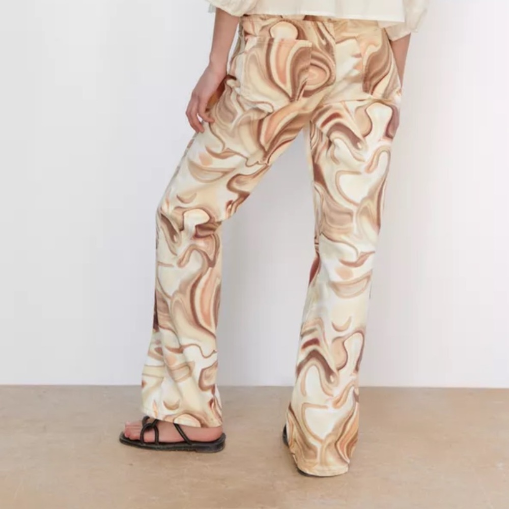 SOLADO Marble Swirl Jeans - Picture 10 of 16